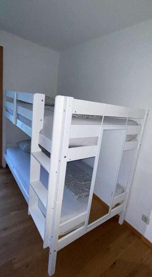 Almsternderl 2.0 - Gemuetliches Appartment In โกเซา ภายนอก รูปภาพ