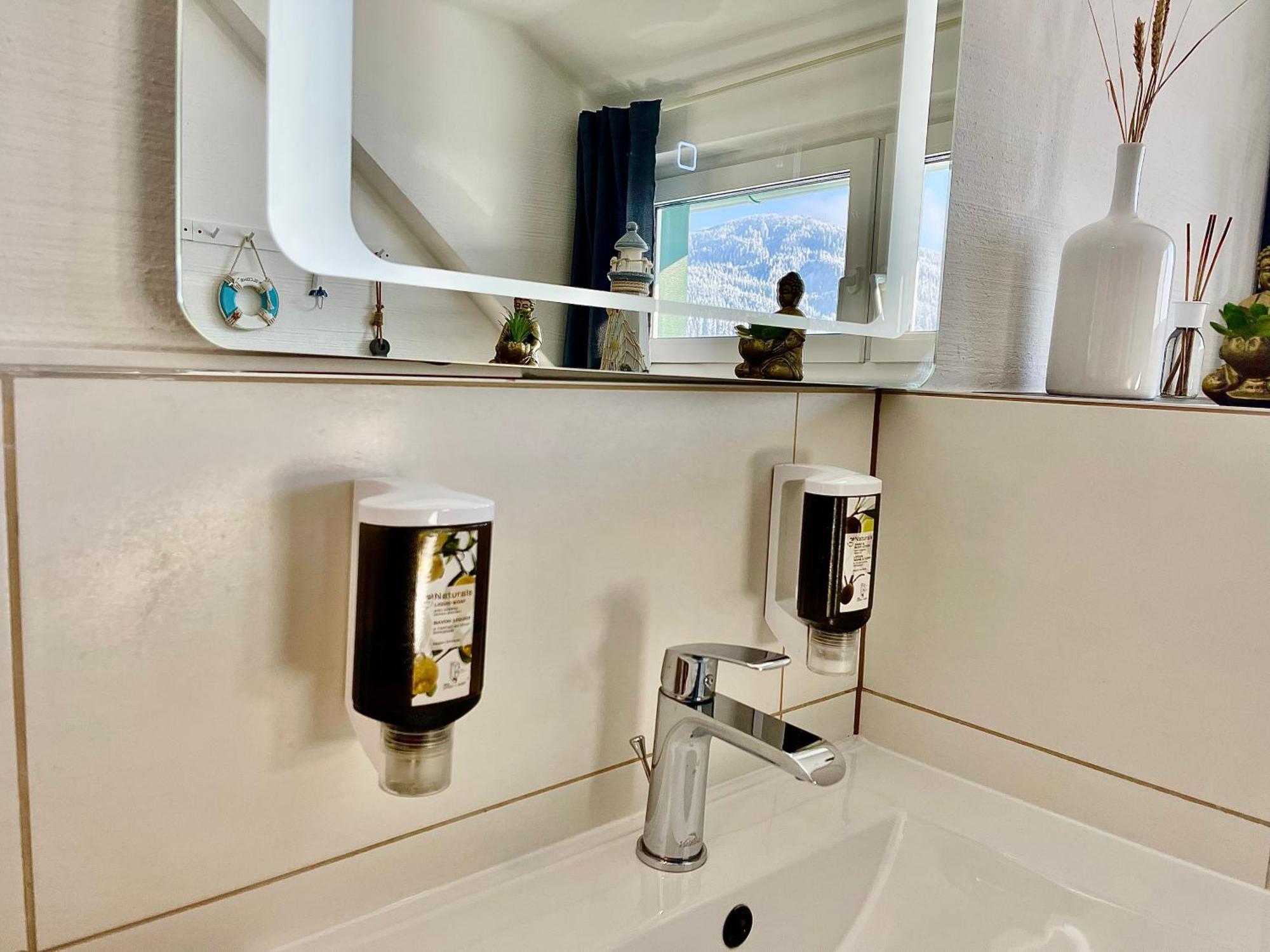 Almsternderl 2.0 - Gemuetliches Appartment In โกเซา ภายนอก รูปภาพ
